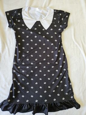 Wednesday Addams Costume Dress | Girls | Size 8- 10 | Black And White |